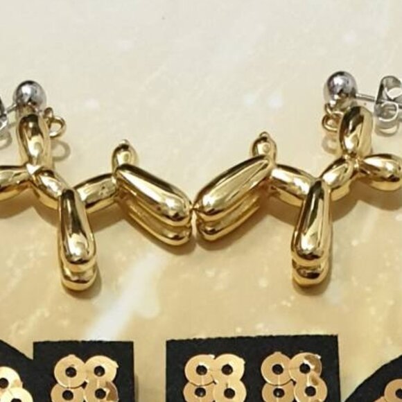 Gold Metal Balloon Dog Dangle Earrings Women Fashion Jewelry Accessory Gift - Picture 2 of 5